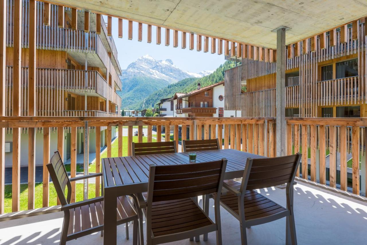 Montela Apartments - Haus F Saas-Grund Buitenkant foto